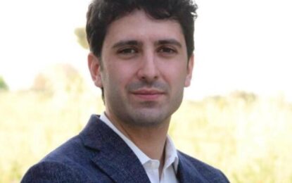 Cosimo Gravili di “Salice 2030” denuncia il rimpasto della giunta comunale: “Contraddizioni e inefficienze evidenti”
